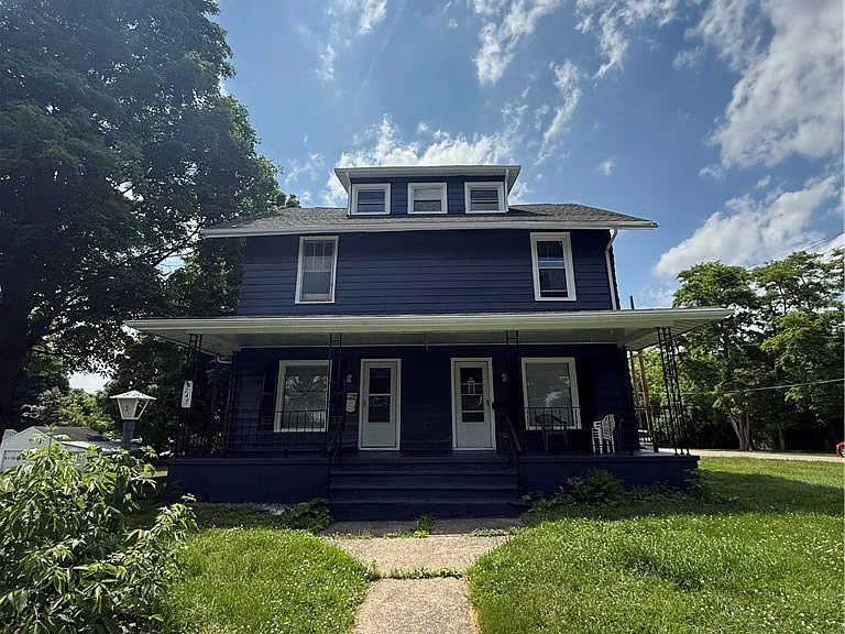247 Princeton Ave — Photo 19