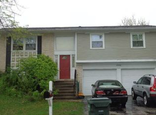 4430 Bayside Cir, Hoffman Estates, IL 60192