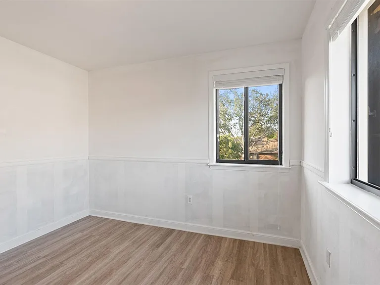 6094 Live Oak Ct #B — Photo 21