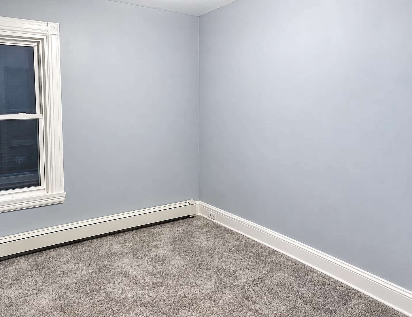 3 bed, 1.0 bath, 800 sqft, $2,100 — Photo 4