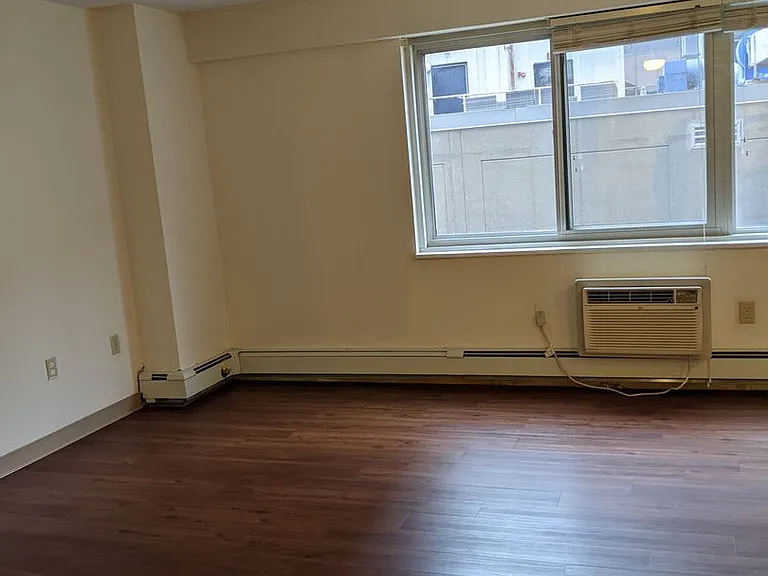 BostonView Apartments — Photo 8