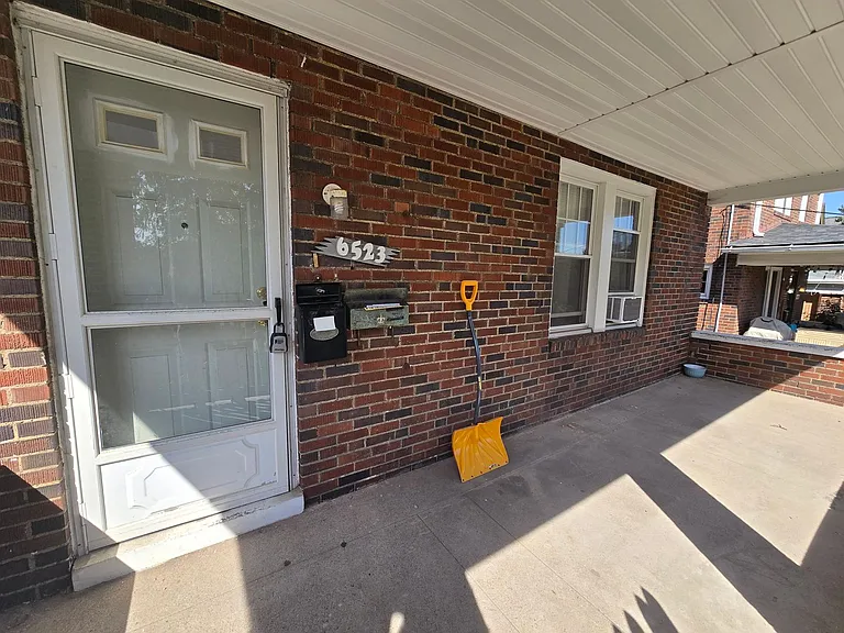 sta6523 — Photo 2