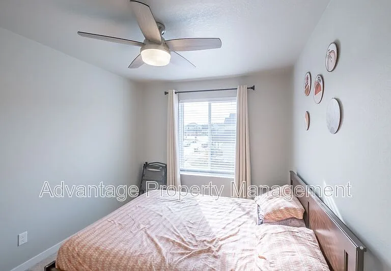 5587 NW Torchcrest Pl — Photo 10