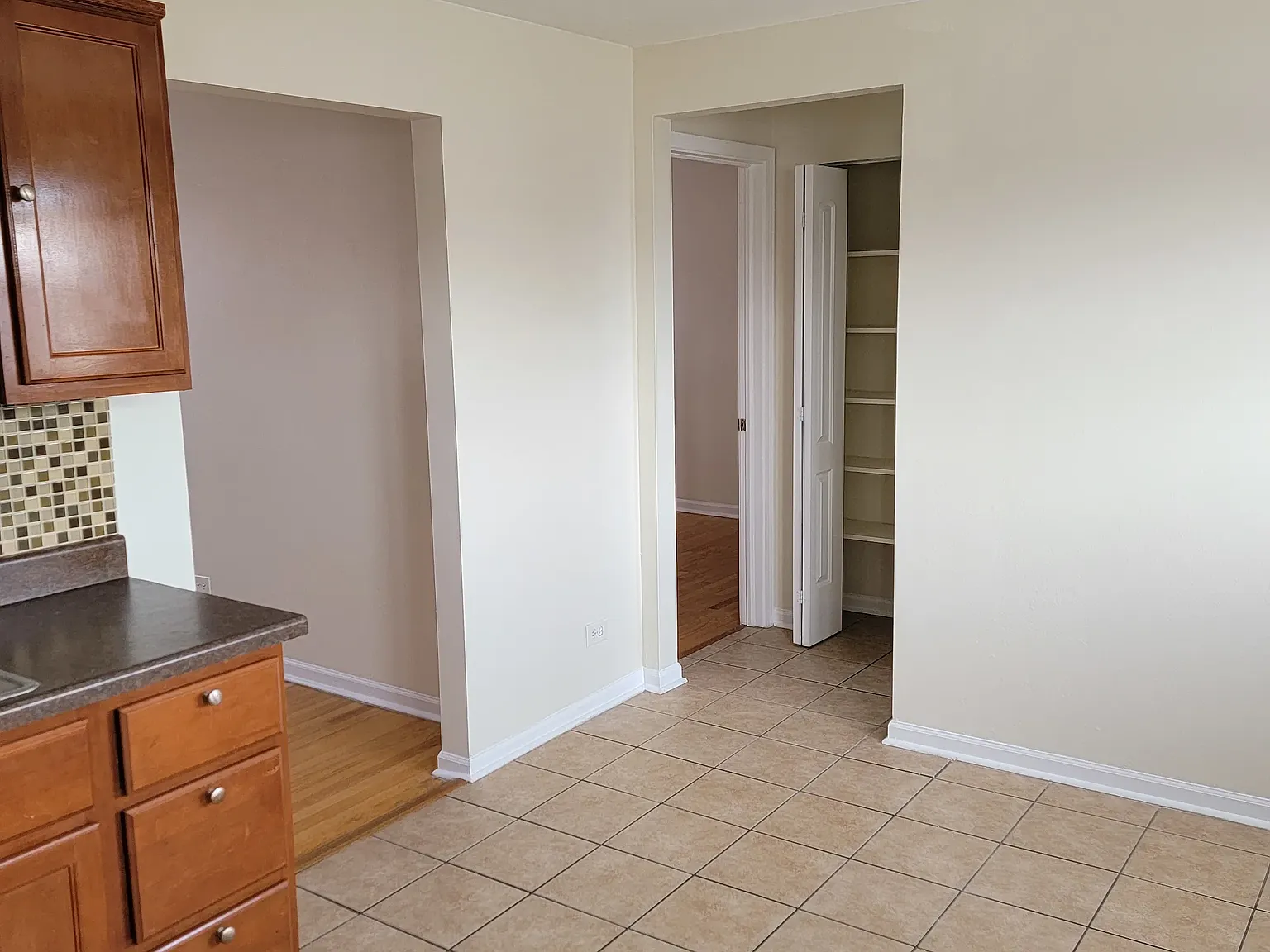 Campbell Apartments — Photo 1