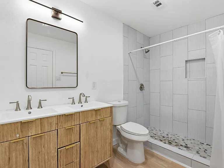 6718 Deer Ridge Ln — Photo 18