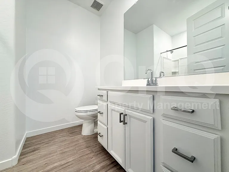 1061 E Marlin Dr — Photo 21