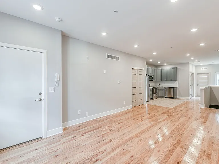 Brand New Luxury Apartments Brewerytown — Photo 6