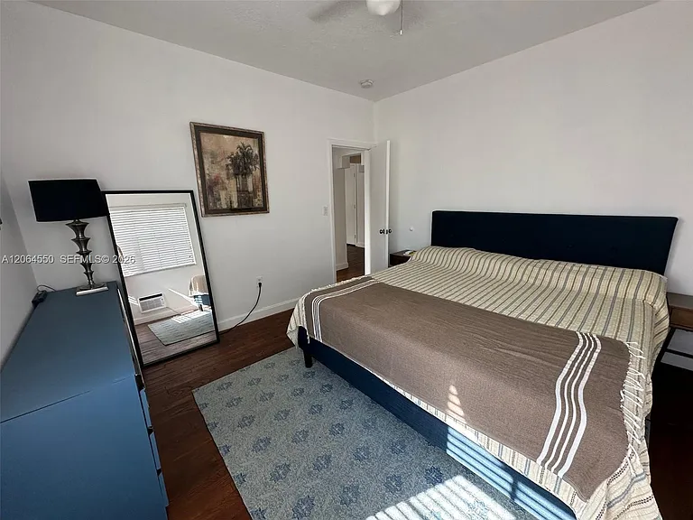 1309 Euclid Ave #8 — Photo 10