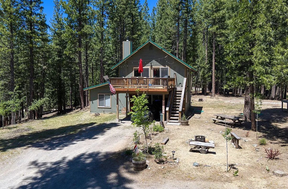 2 bed, 1200 sqft, $1,850 — Photo 1