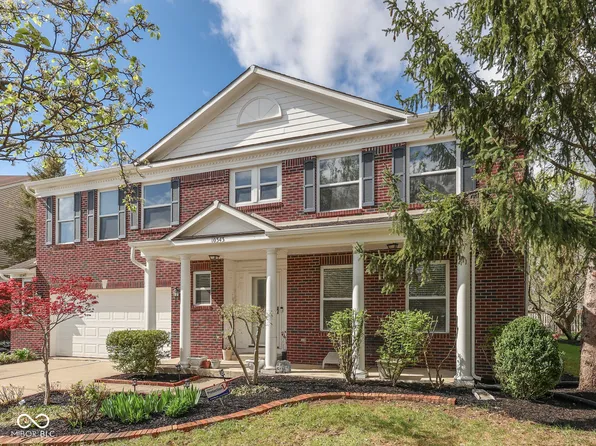 10343 Waveland Cir, Fishers, IN 46038