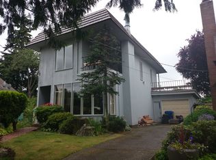 1743 41st Ave SW, Seattle, WA 98116