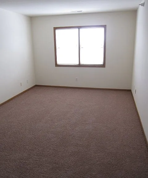 5174 Anton Dr — Photo 7