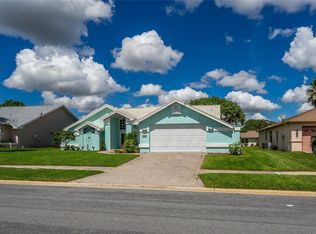 10427 Sandtrap Dr, Spring Hill, FL 34608