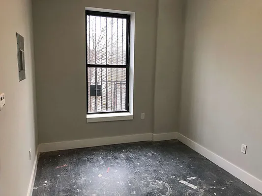 Rented by Nooklyn NYC LLC | media 25