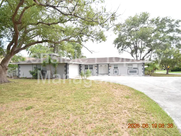 3273 Harbor Lake Dr, Largo, FL 33770