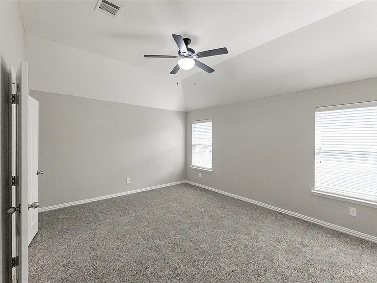 1004 Water Garden Cir — Photo 27