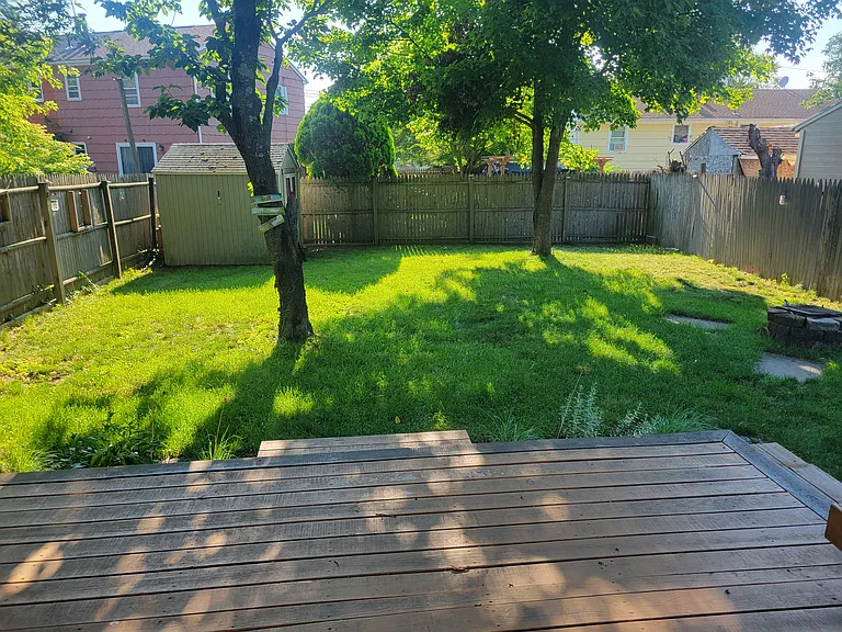 335 Woodend Rd — Photo 19
