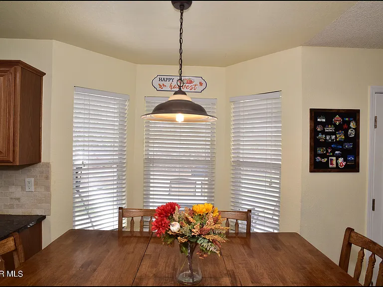 1316 Black Ridge Dr — Photo 17