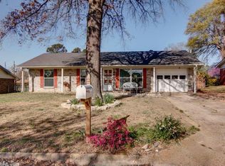 4803 Lawndale Dr, Texarkana, AR 71854