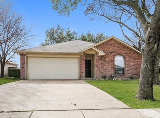 1110 Sage Brush Trl, Midlothian, TX 76065