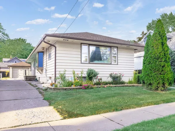 616 Rural St, Aurora, IL 60505