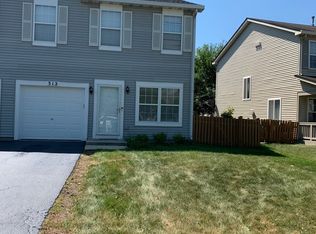 312 Richfield Trl, Romeoville, IL 60446