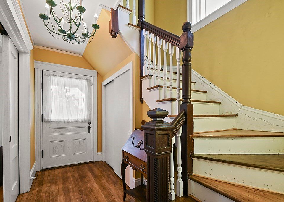 12 Huntington Ave, Worcester, MA 01606 Zillow