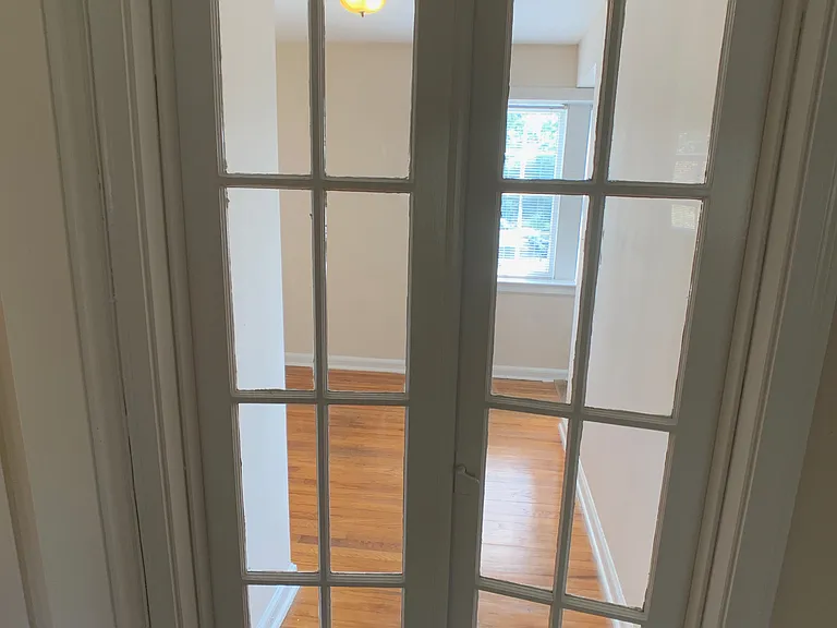 2856 Thornhill Rd — Photo 25