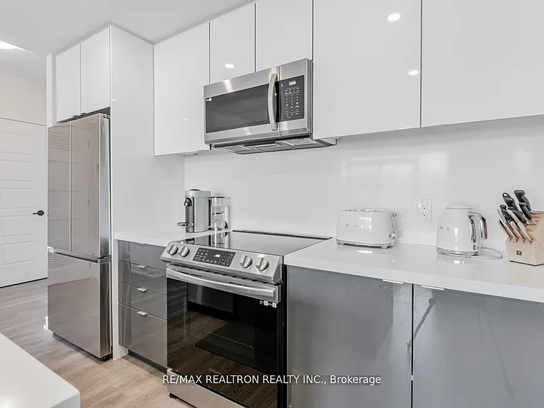 415 Sea Ray Ave #205 — Photo 5