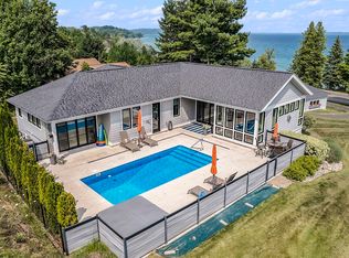 8765 Center Rd, Traverse City, MI 49686