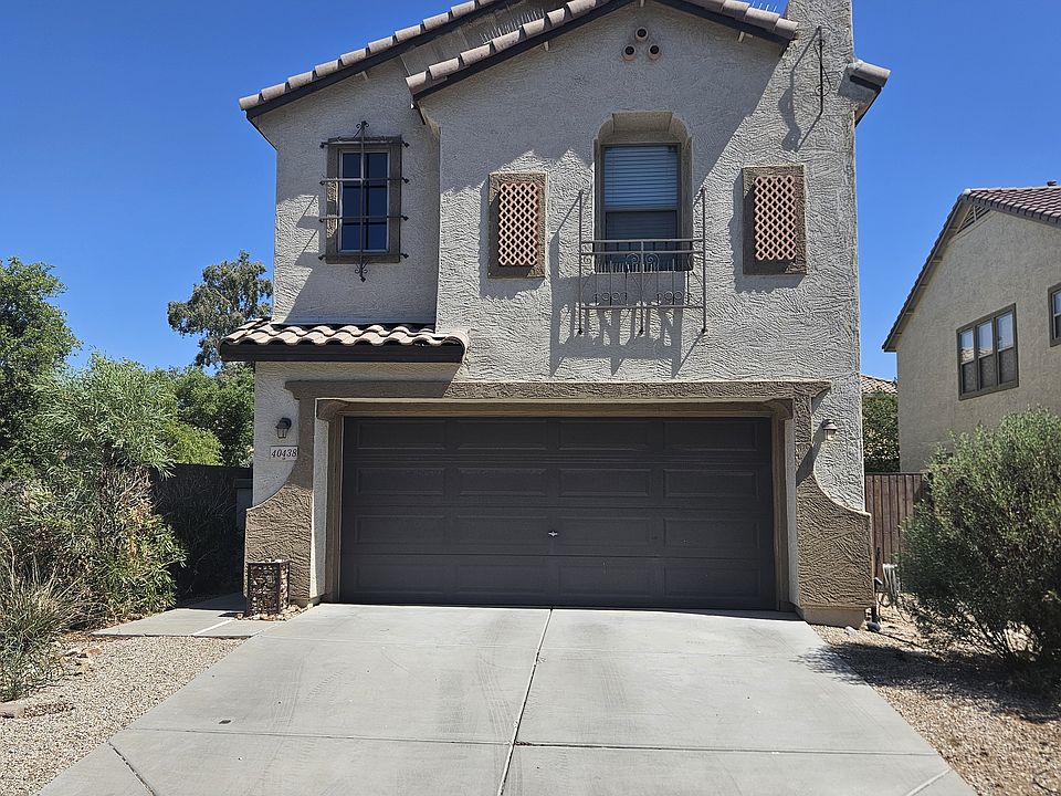 1st image of 40438 W Helen Ct