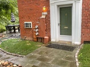 3235 Ravensworth Pl, Alexandria, VA 22302