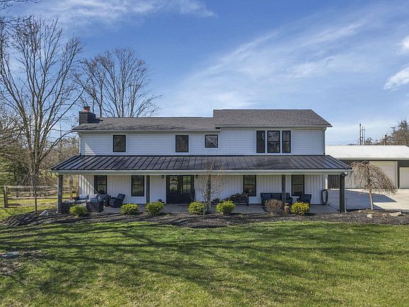 2nd image of 4310 Lancaster Rd