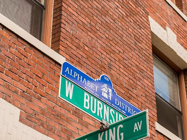Bel Aire Apartments — Photo 3
