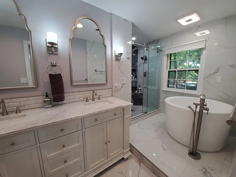 225 Woodglen Dr — Photo 9
