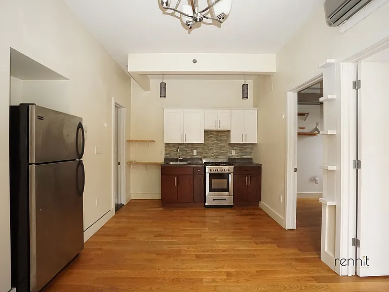453 Franklin Ave #2B — Photo 18