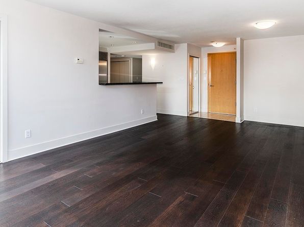 2 bedroom rental in Vancouver — photo 3