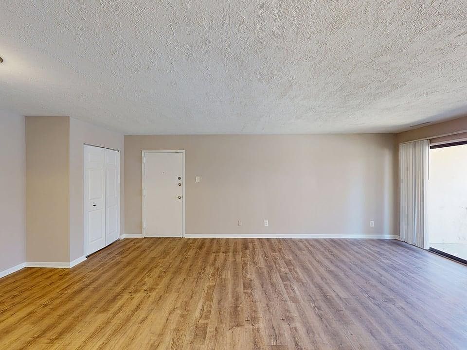 1st image of 10114 Campus Way S APT 201