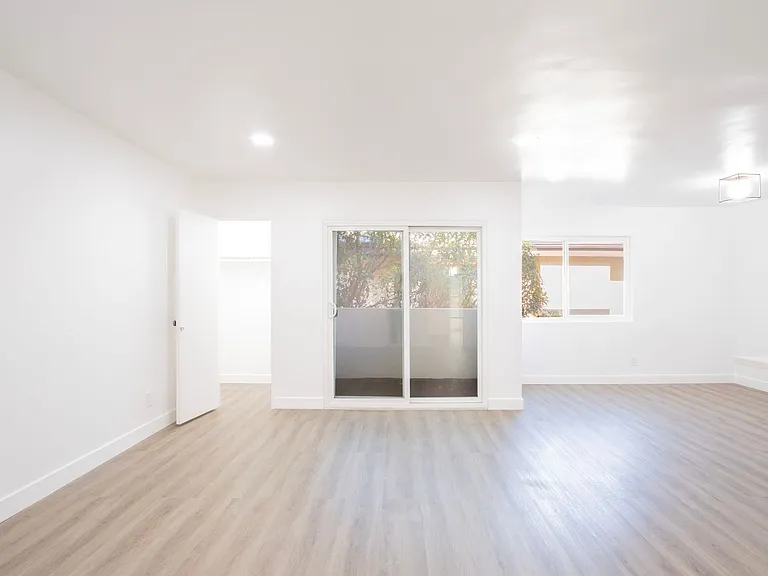 1235 N Ogden Dr #4 — Photo 5