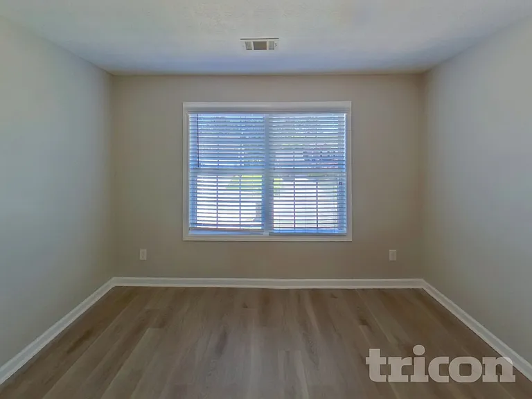 249 Indian Lake Trl — Photo 9