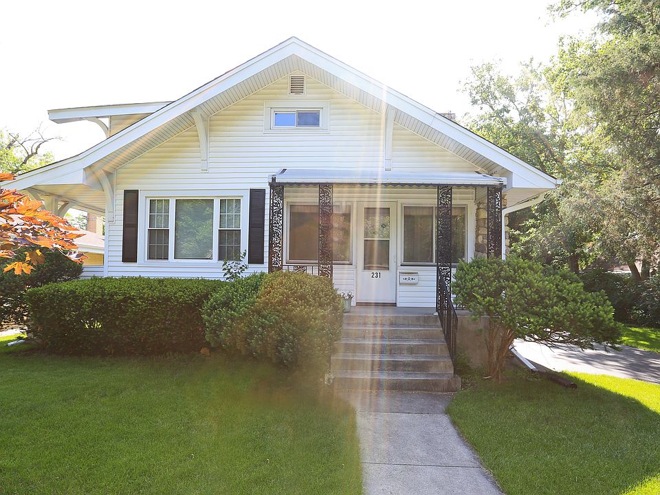 1st image of 231 S Monterey Ave