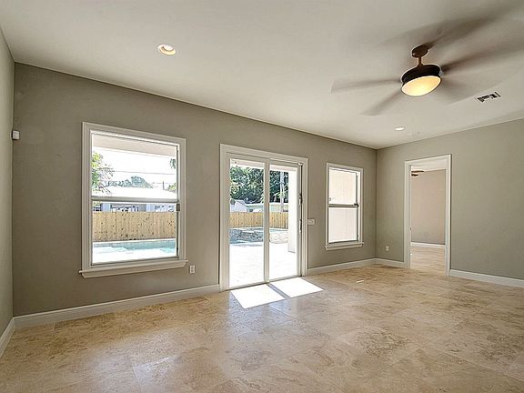 4th image of 1633 NE 3rd Ct