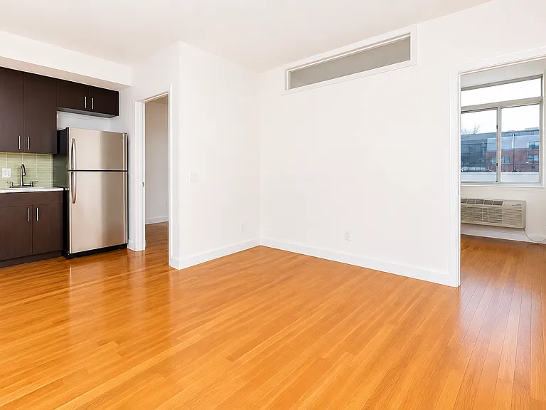 184 Noll St #2H — Photo 1