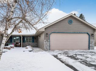 531 Cedar Ct, Taylors Falls, MN 55084