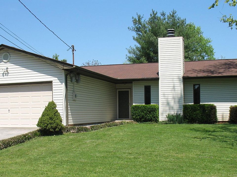 1st image of 8609 Peppertree Ln