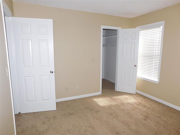 5th image of 6537 Cherry Bark Dr