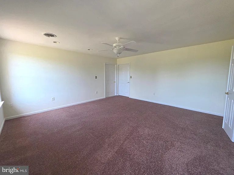109 Masters Ln — Photo 40