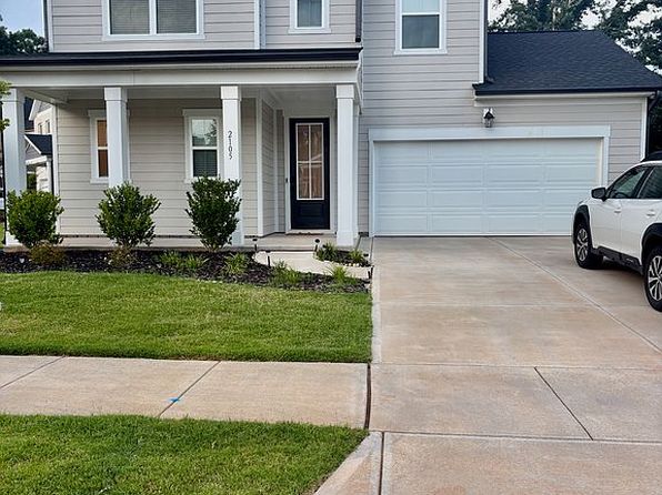 2105 Moss Bluff Dr