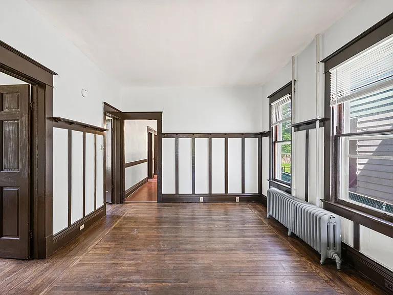 320 Saratoga St #1 — Photo 12