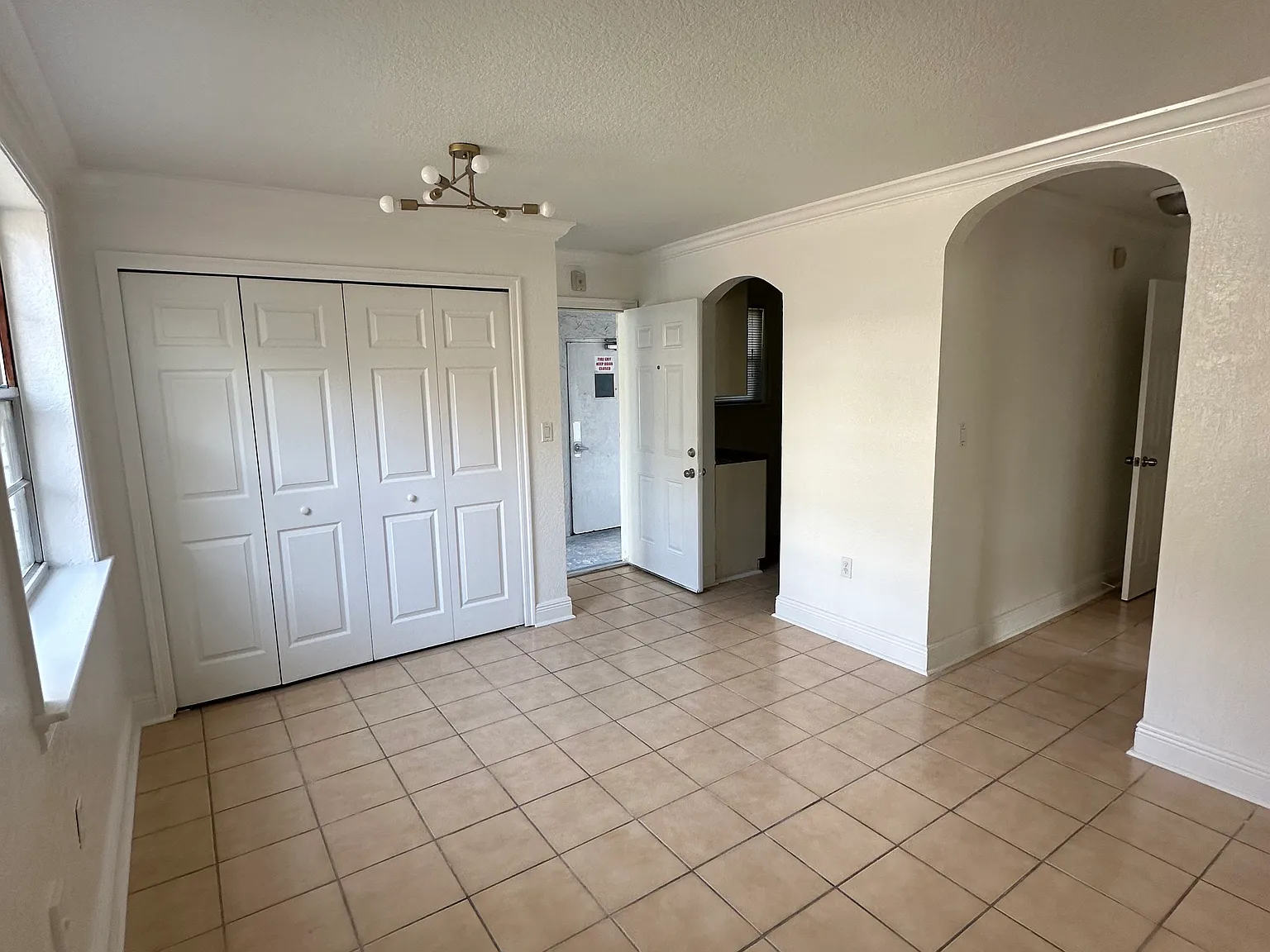 2 bed, 664 sqft, $1,650 — Photo 3